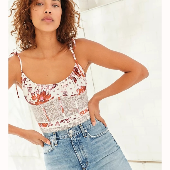 Bike short onesie - Picture 1 of 10